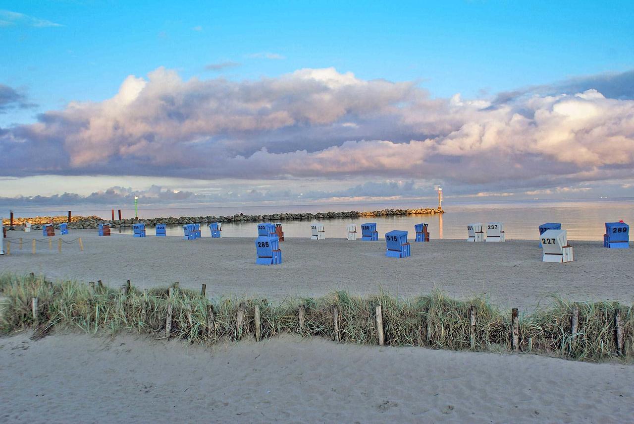Ferienhaus Mit Viel Platz In Strandnaehe Damp Exterior photo